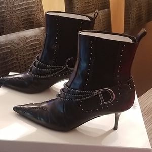 Dior pullups booties